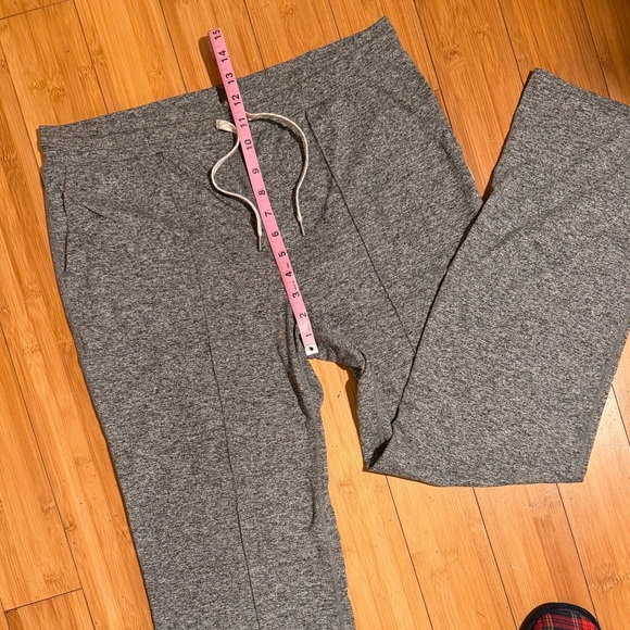 Vuori Halo Wide Leg Flare Pants / Jogger Hearhered Grey Size XXL - Picture 12 of 16